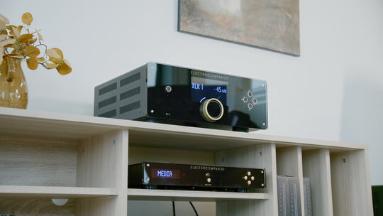 EC 5 Stereo Reference Preamplifier