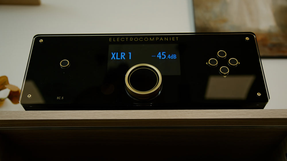 EC 5 Stereo Reference Preamplifier