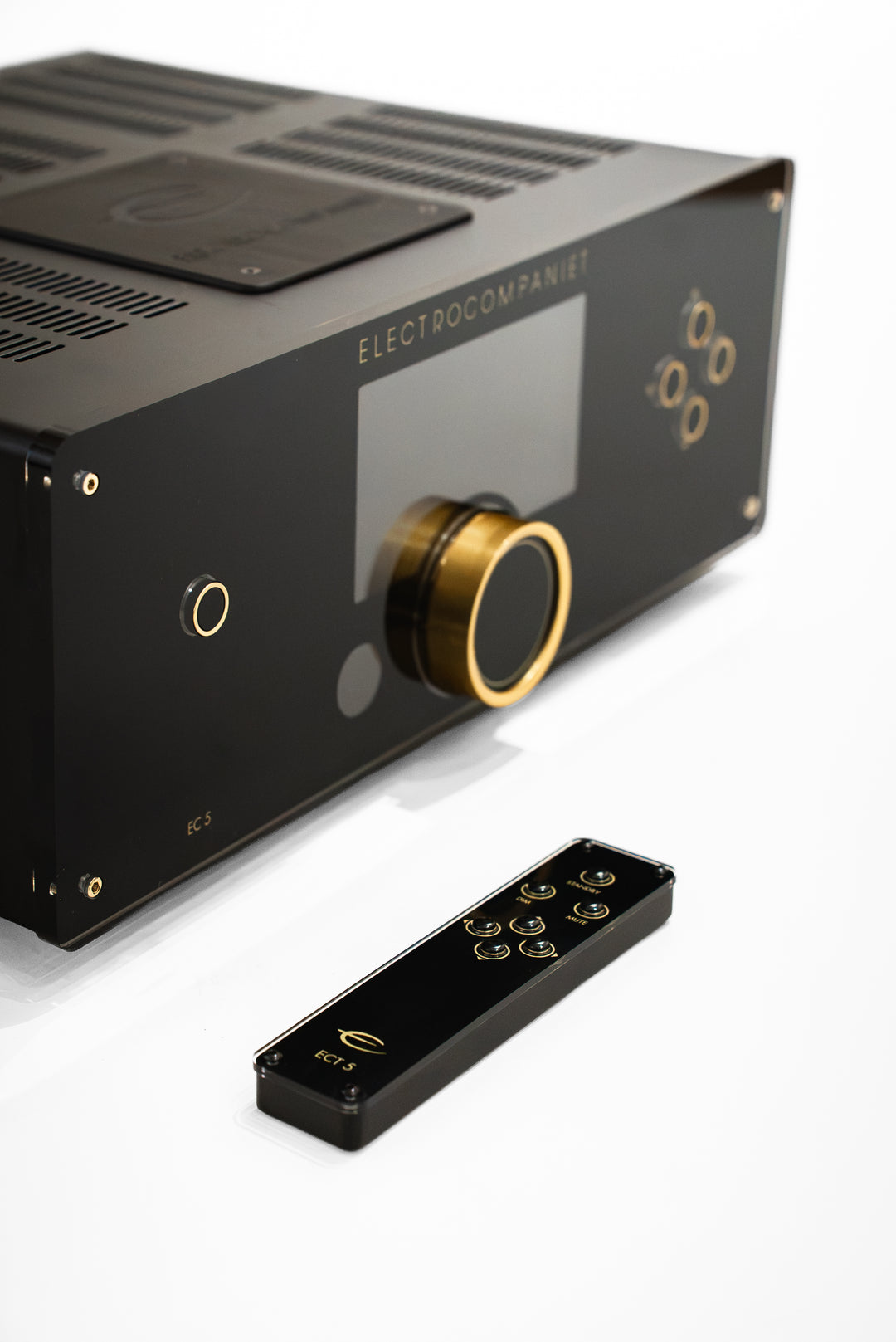 EC 5 Stereo Reference Preamplifier