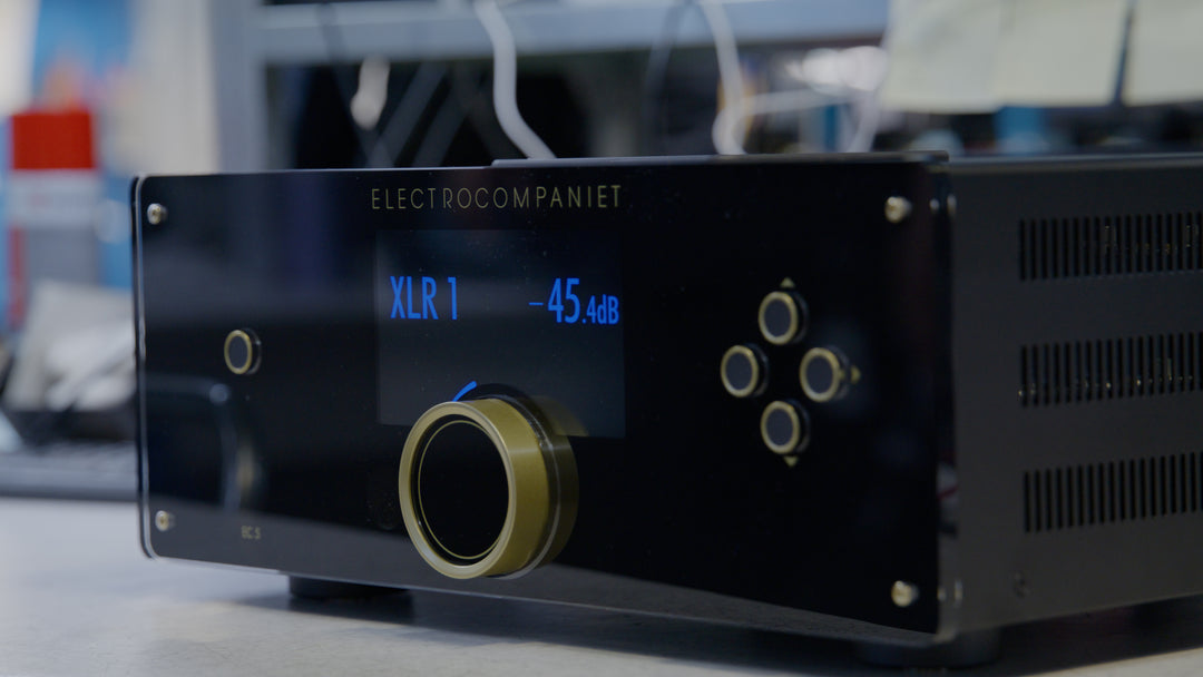 EC 5 Stereo Reference Preamplifier