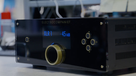 EC 5 Stereo Reference Preamplifier